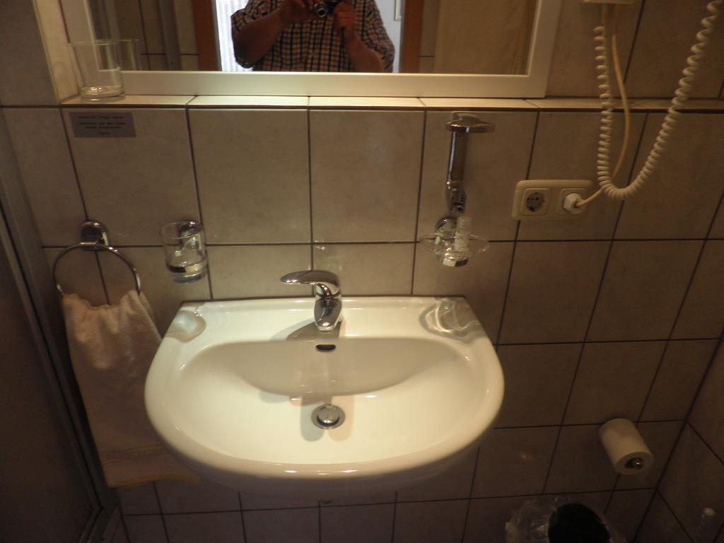 Hotel Haarener Hof Bad Wünnenberg Rom bilde