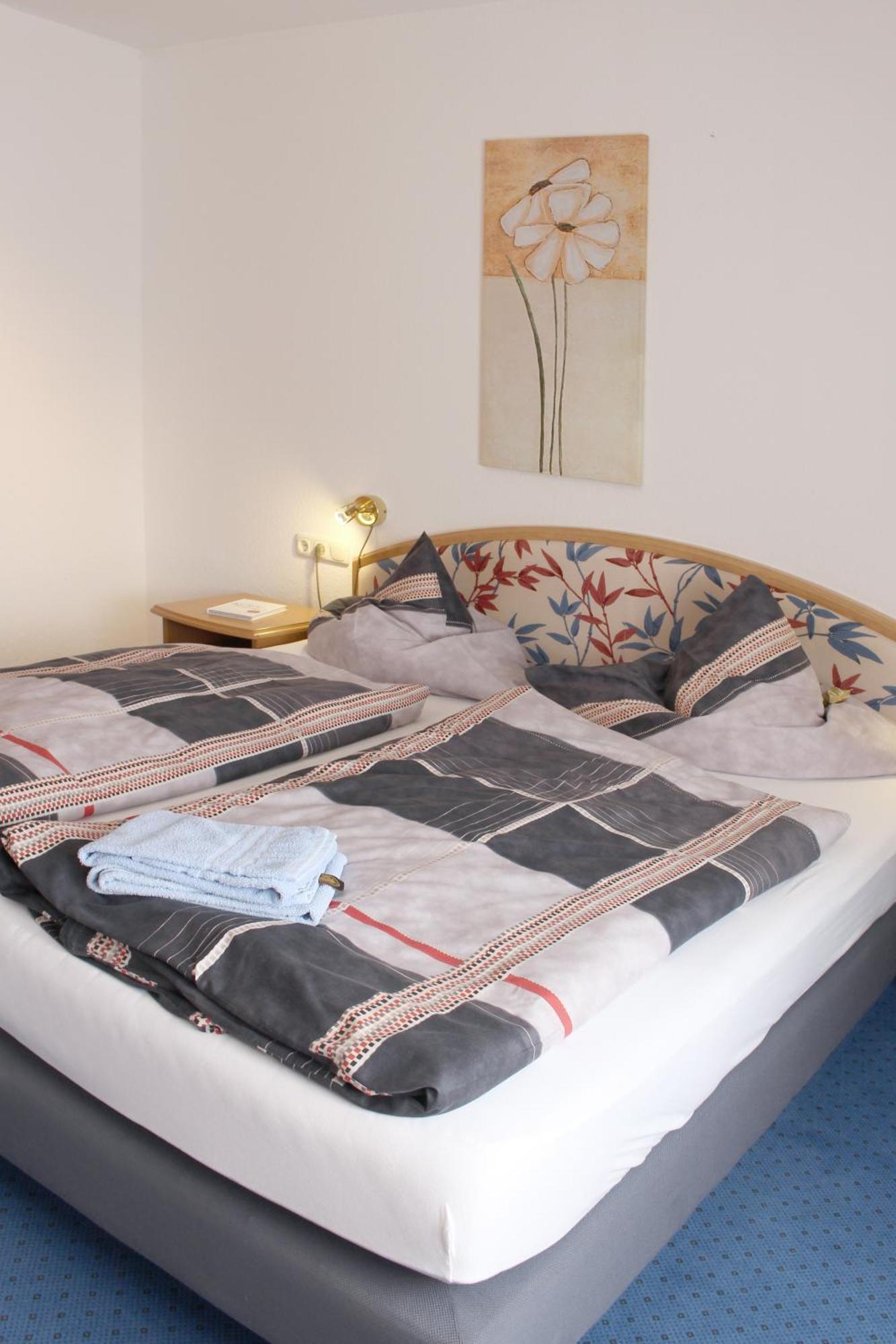 Hotel Haarener Hof Bad Wünnenberg Eksteriør bilde