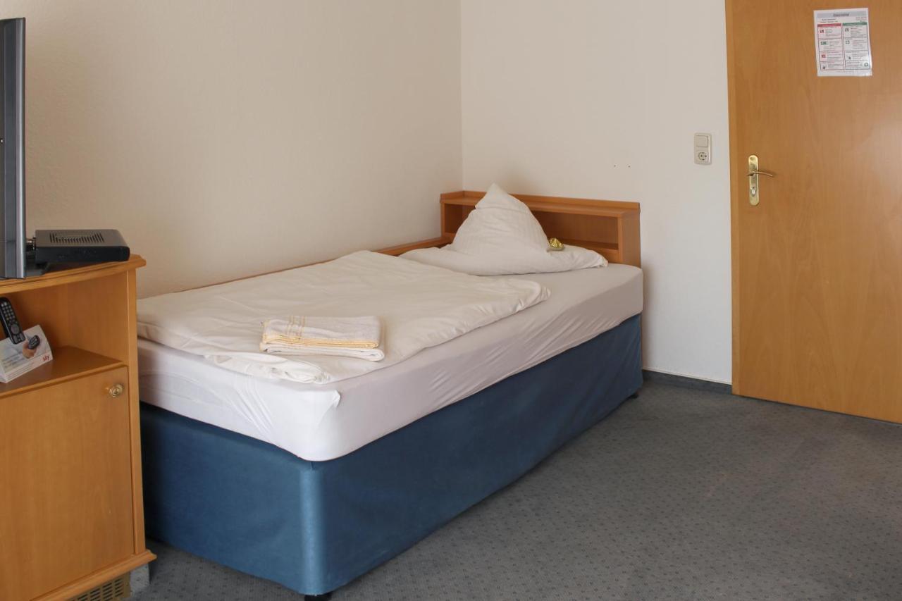 Hotel Haarener Hof Bad Wünnenberg Eksteriør bilde